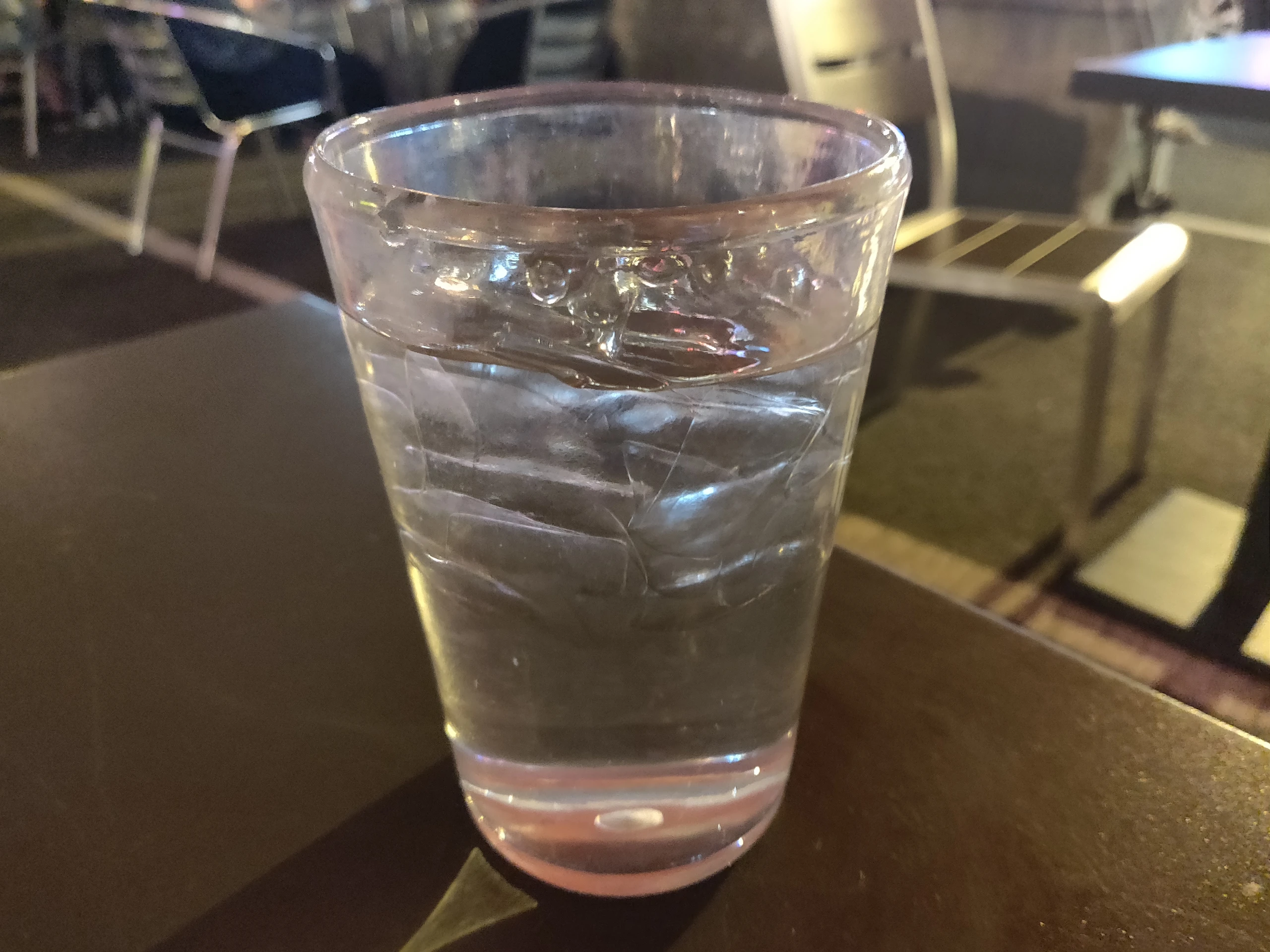一杯白開水